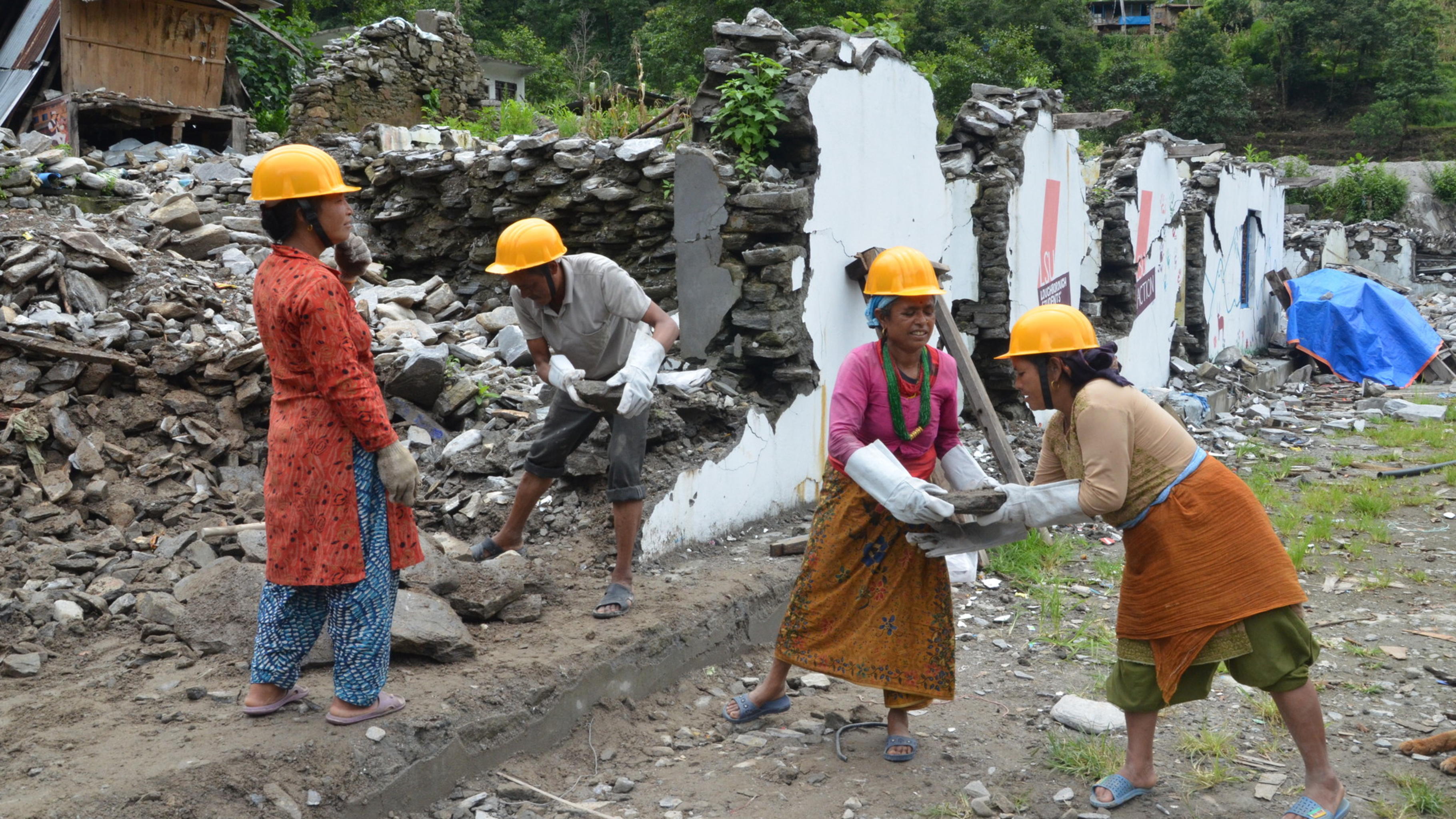 Oxfam in Nepal Ein Jahr nach dem Erdbeben