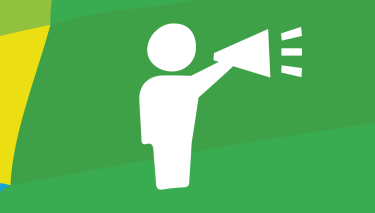 Figur mit Megafon in der Hand