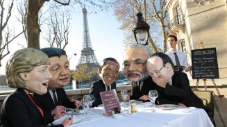 Oxfam-Stunt zum Auftakt der Klimakonferenz in Paris, 28.11.2015 
