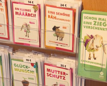 In den Oxfam Shops finden Sie einZiegartige Geschenke für jeden Anlass. EinZiegartige Geschenke von Oxfam Unverpackt