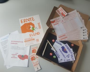 Abbildung der Materialien für die Petition zum Lieferkettengesetz 