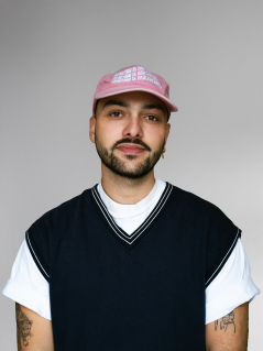 Dr. Mertcan Usluer