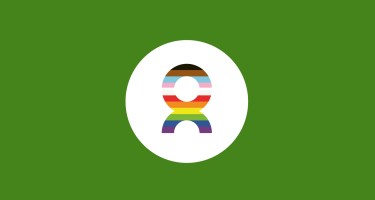 Oxfam Kenny in Pride-Farben