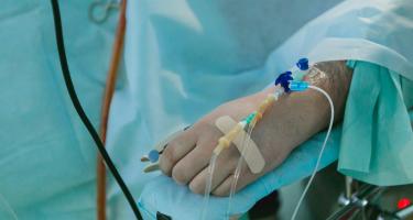 Öffentliche Gesundheitsversorgung ist ein zentrales Mittel zum Abbau sozialer Ungleichheit Öffentliche Gesundheitsversorgung ist ein zentrales Mittel zum Abbau sozialer Ungleichheit